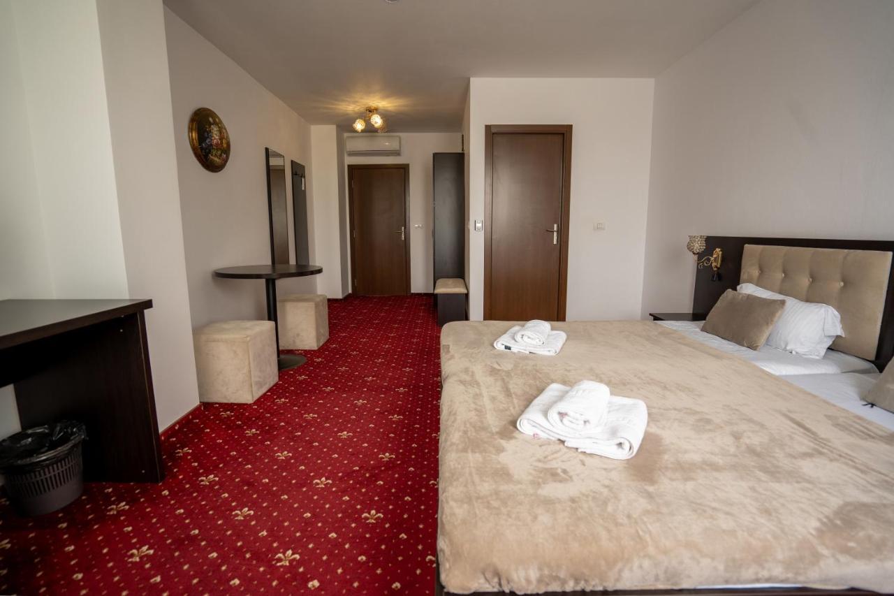 HOTEL N Residence Timisoara Exterior foto